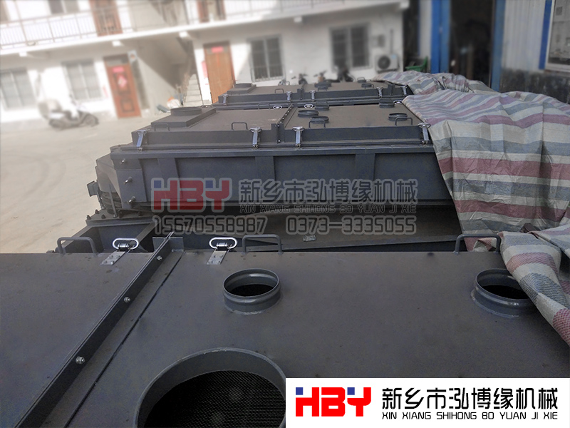 粘性物料使用平面回转筛筛分有何特点?